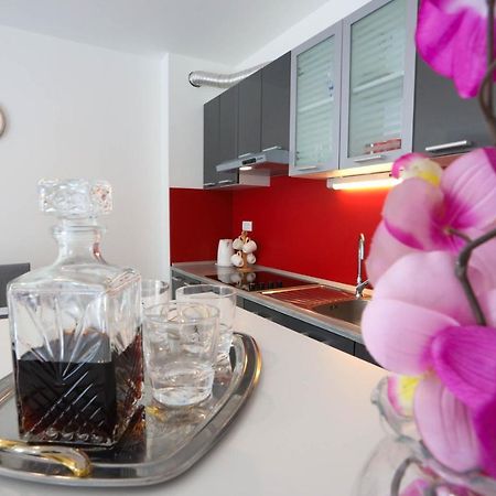 Apartman Petra Makarska Exterior photo