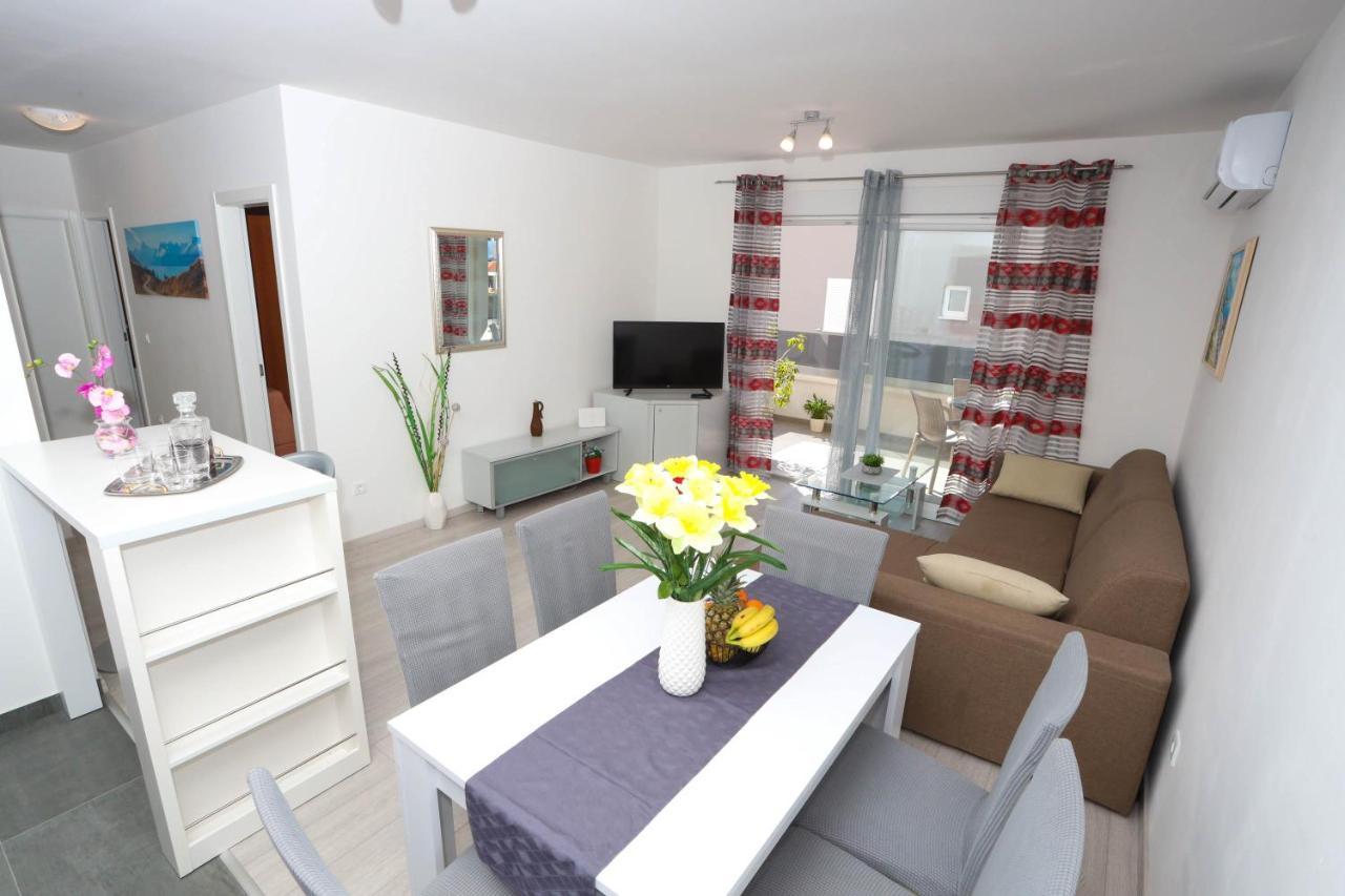Apartman Petra Makarska Exterior photo