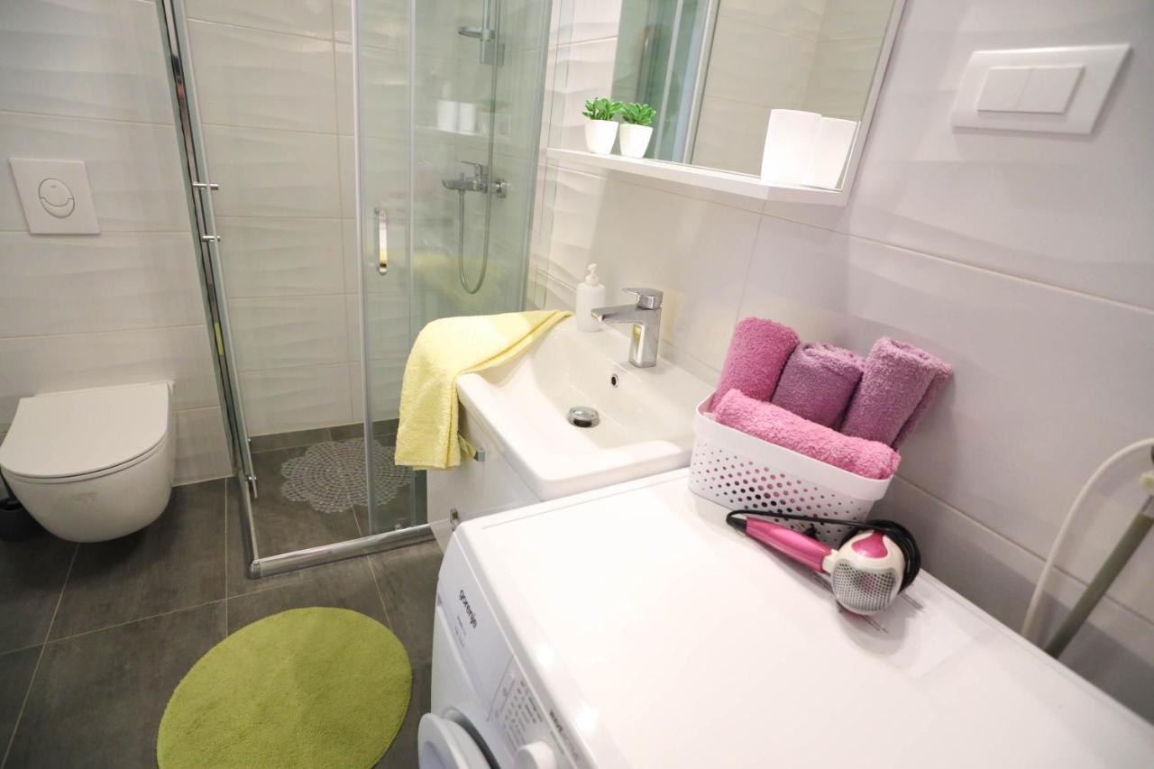 Apartman Petra Makarska Exterior photo